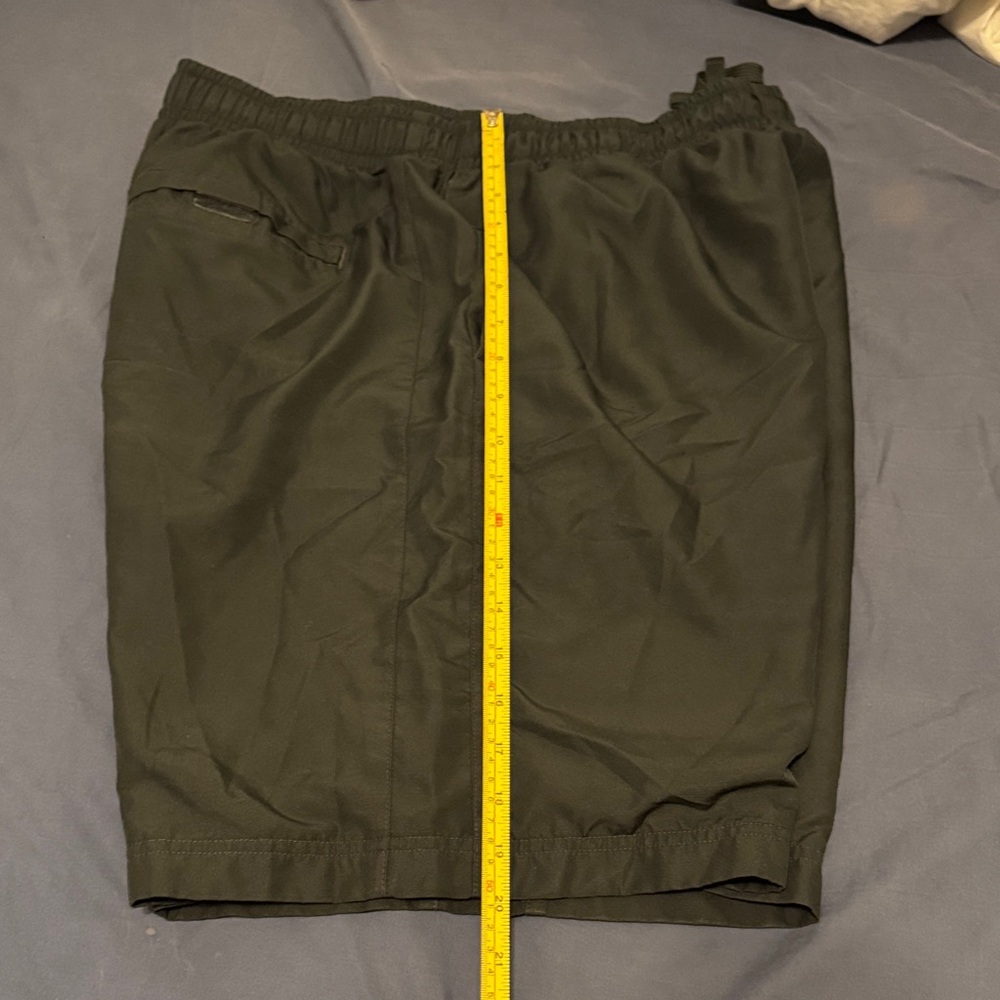 Nike Men's Dark Gray Athletic Shorts large - Picture 4 of 12